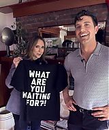 2025-IKWYDLSFeaturette-SetVisit-167.jpg