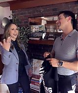 2025-IKWYDLSFeaturette-SetVisit-193.jpg