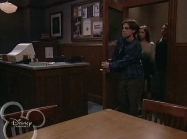 BoyMeetsWorld-S05E17-044.jpg