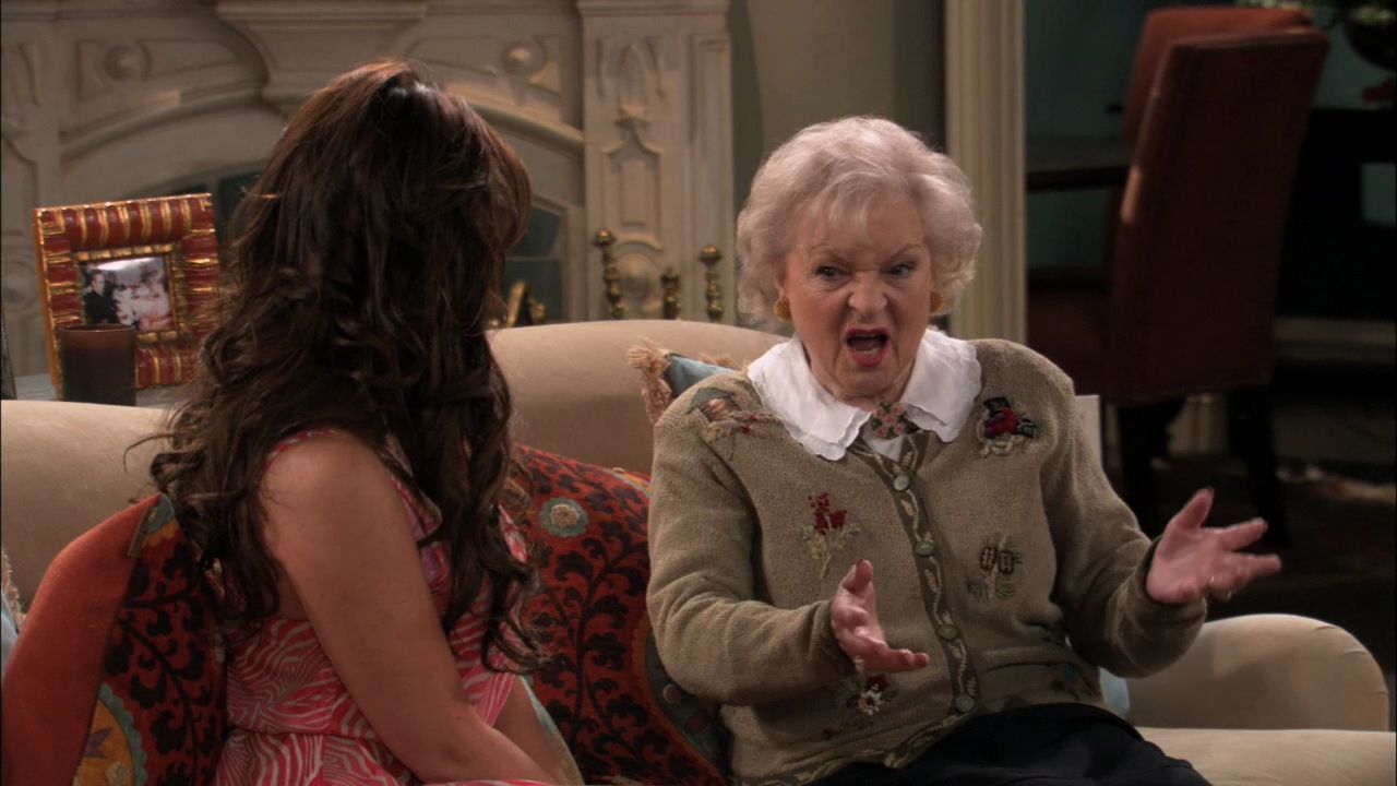 HotinCleveland-S02E17-142.jpg