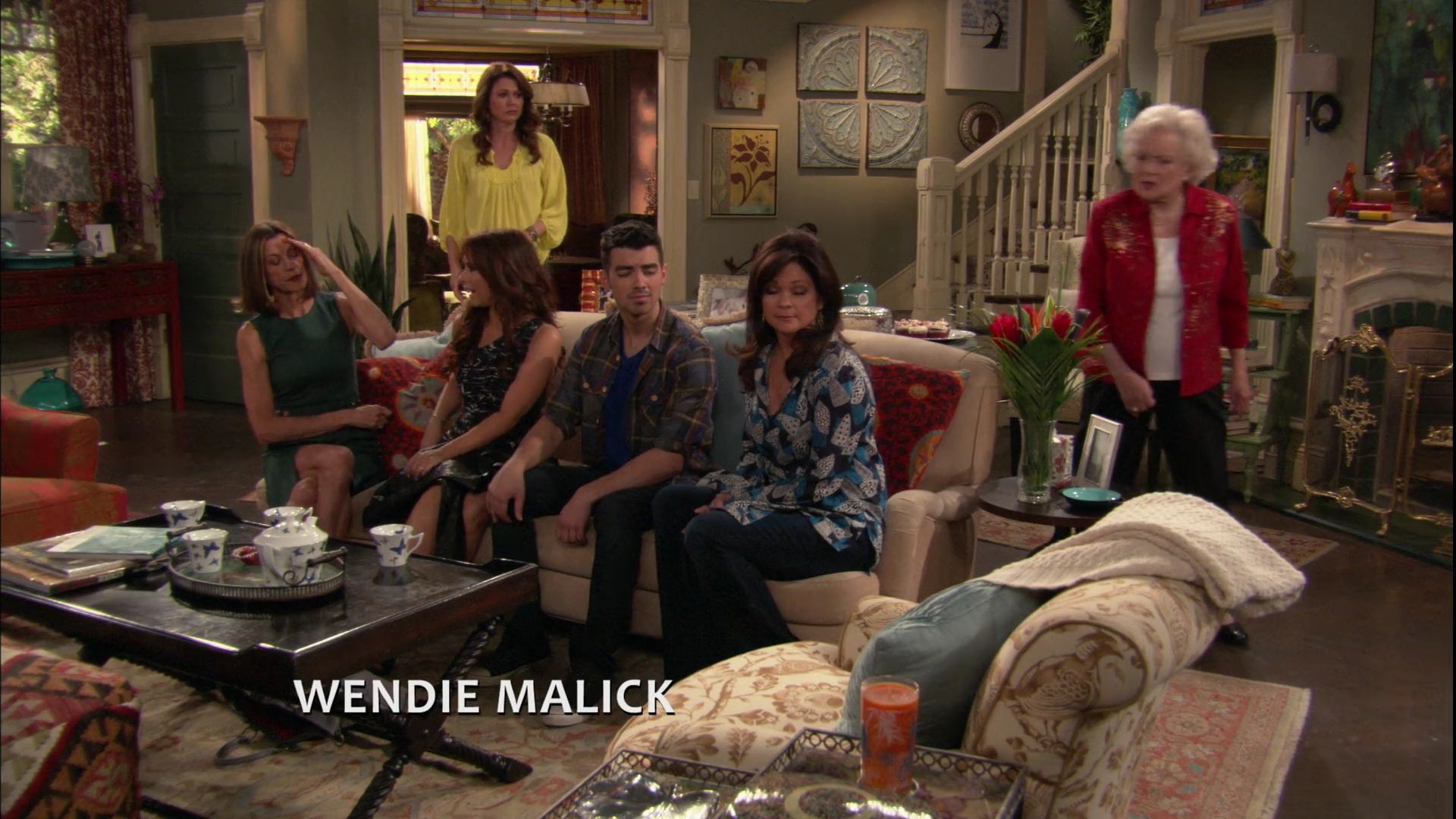 HotinCleveland-S03E09-059.jpg