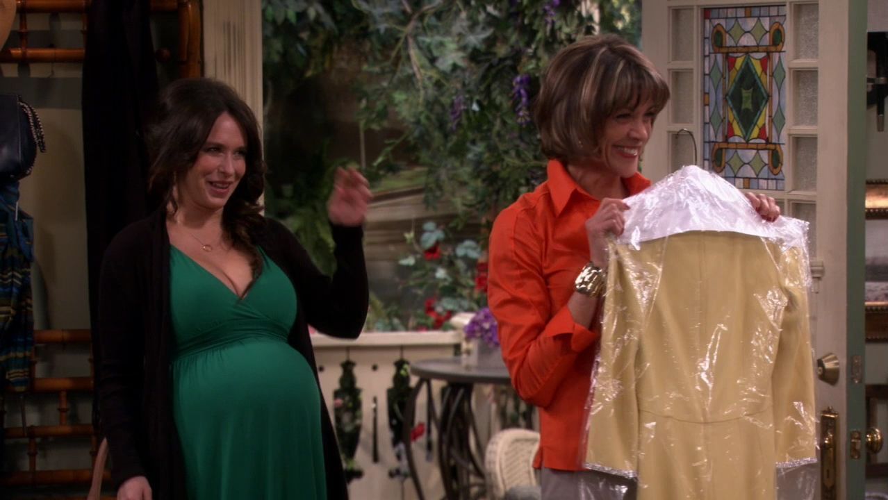 HotinCleveland-S05E05-010.jpg