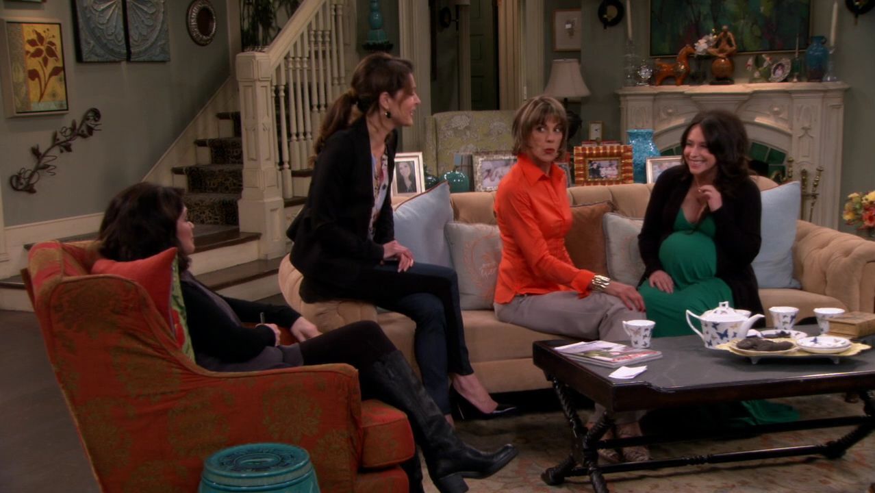 HotinCleveland-S05E05-051.jpg