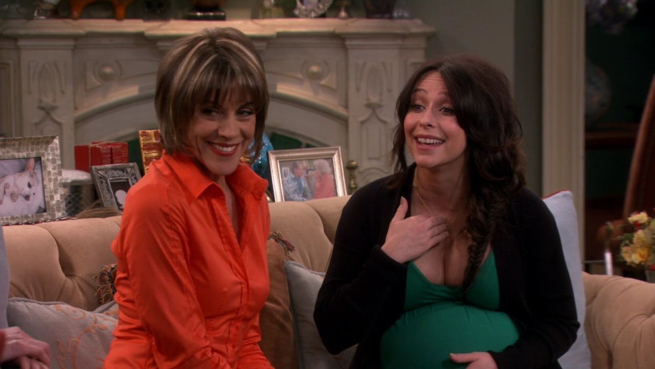 HotinCleveland-S05E05-069.jpg