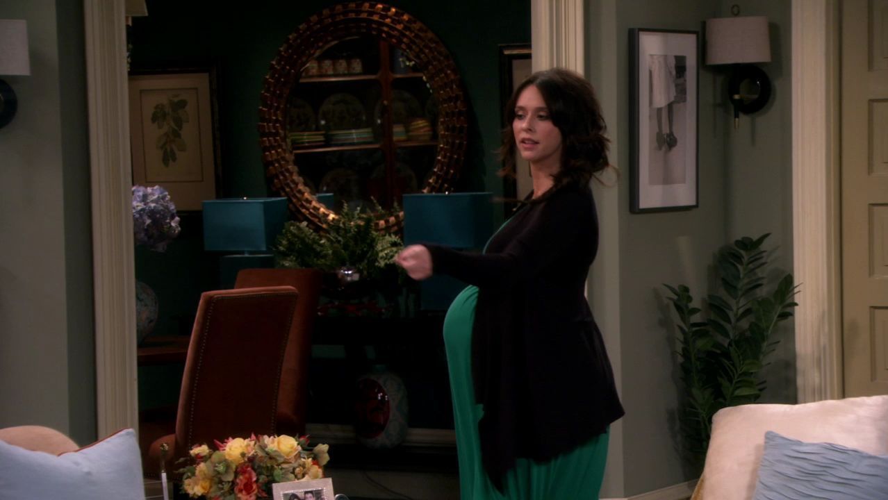 HotinCleveland-S05E05-116.jpg