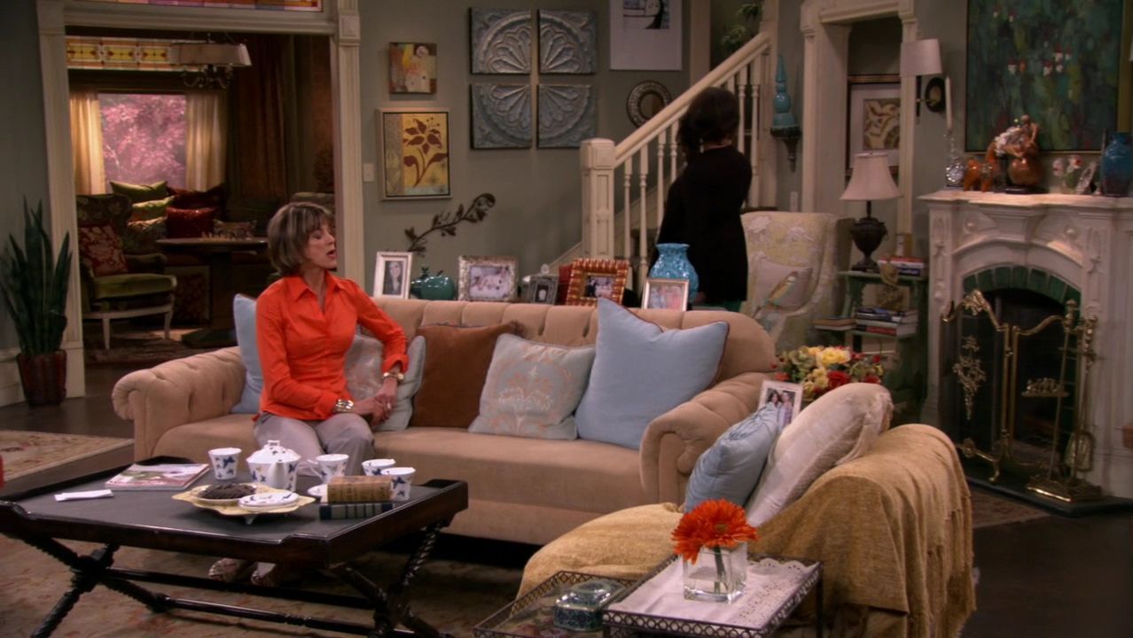 HotinCleveland-S05E05-120.jpg