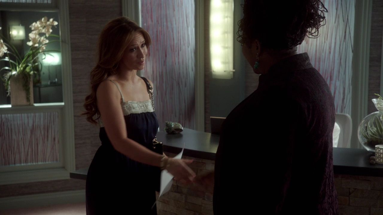 2012-TheClientList-S01E01-0184.jpg