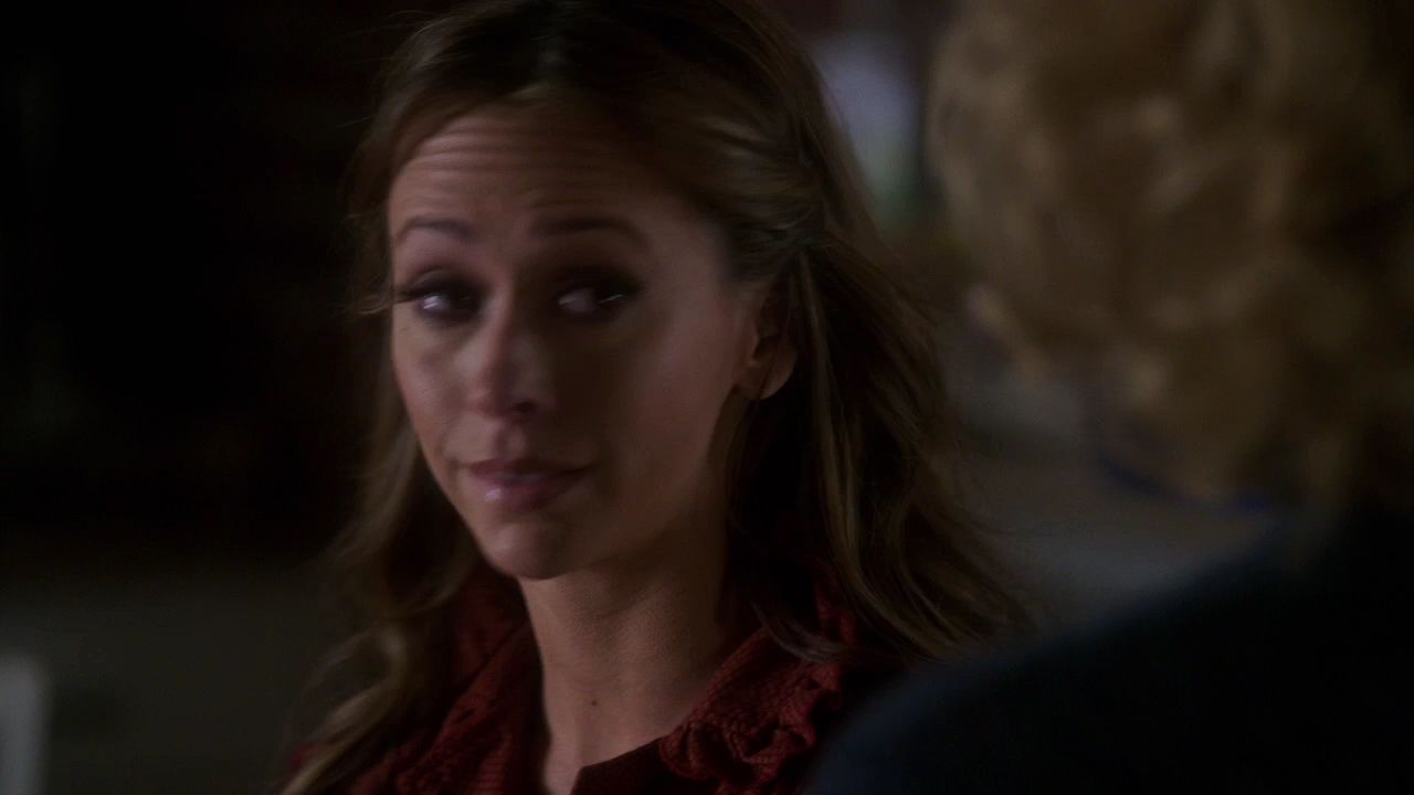 2012-TheClientList-S01E01-0433.jpg