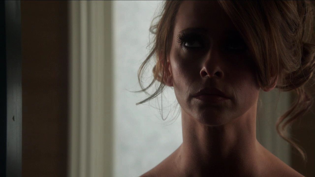 2012-TheClientList-S01E01-0448.jpg