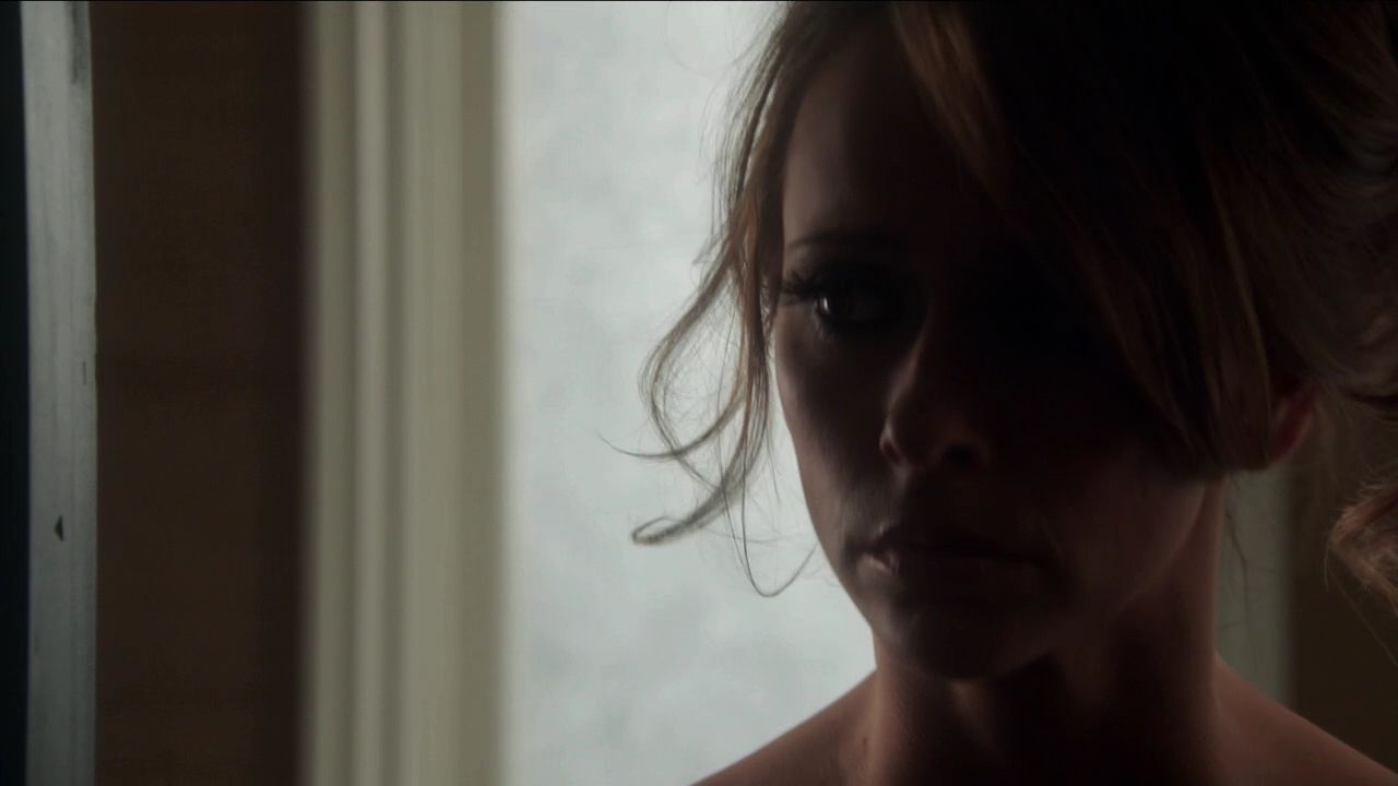 2012-TheClientList-S01E01-0449.jpg