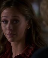 2012-TheClientList-S01E01-0433.jpg