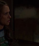 2012-TheClientList-S01E01-0831.jpg