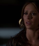 2012-TheClientList-S01E01-0900.jpg