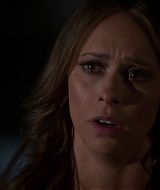 2012-TheClientList-S01E01-0923.jpg