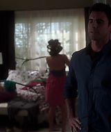 2012-TheClientList-S01E01-0964.jpg