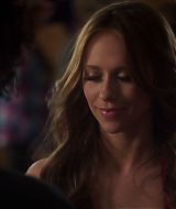 2012-TheClientList-S01E01-0996.jpg