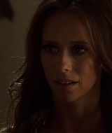 2012-TheClientList-S01E01-1075.jpg