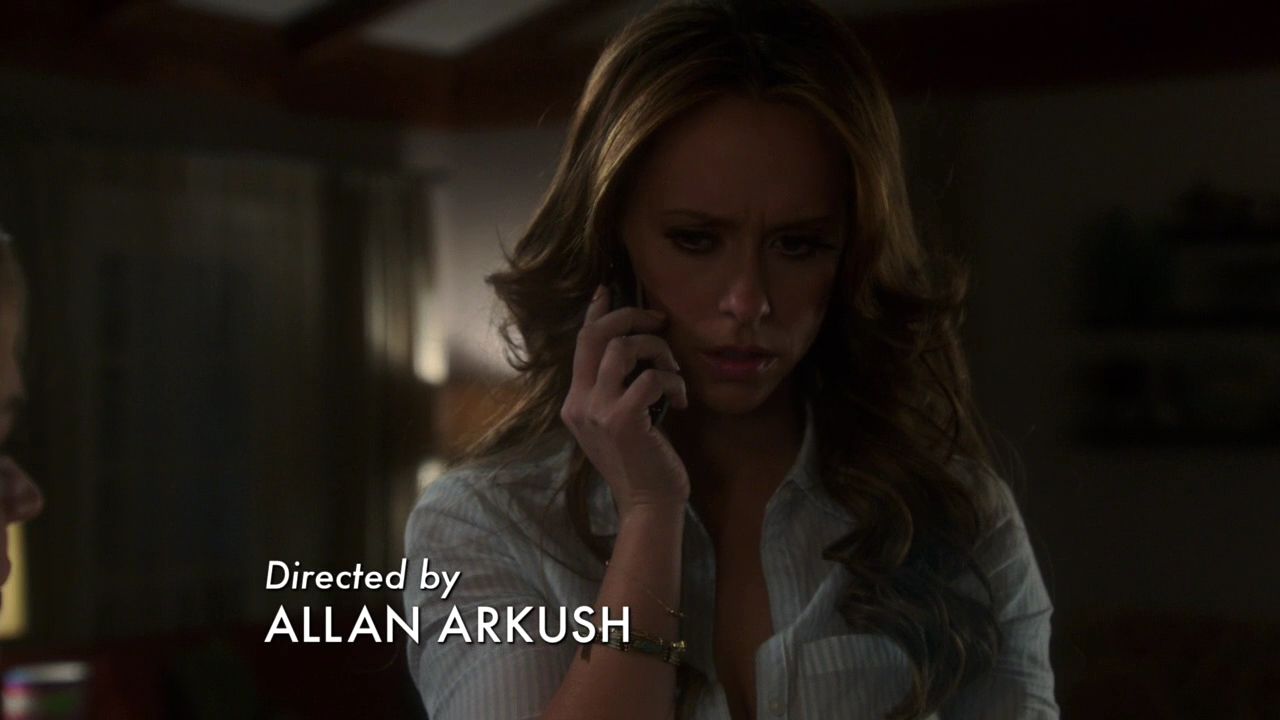 2012-TheClientList-S01E02-193.jpg