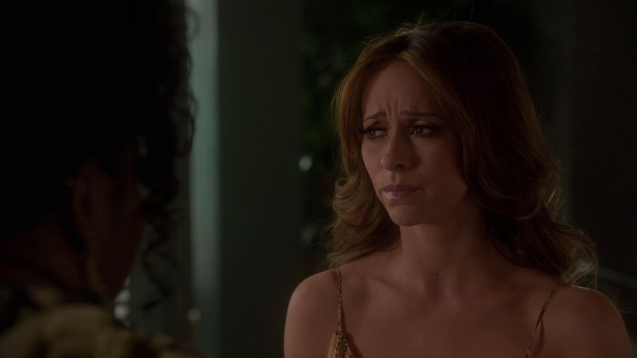 2012-TheClientList-S01E02-713.jpg