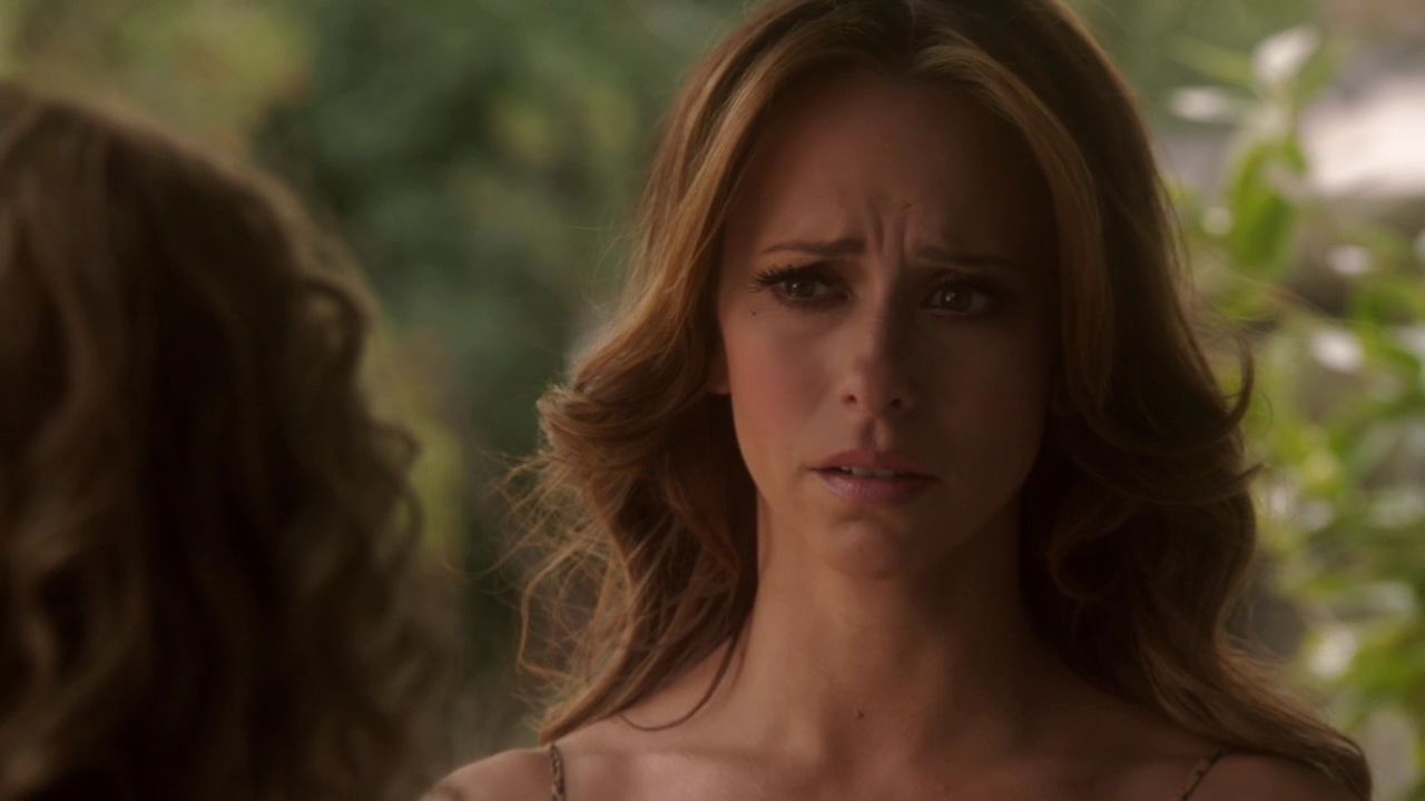 2012-TheClientList-S01E02-758.jpg