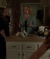 2012-TheClientList-S01E02-540.jpg