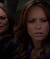 2012-TheClientList-S01E02-600.jpg