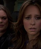 2012-TheClientList-S01E02-607.jpg