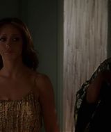 2012-TheClientList-S01E02-690.jpg