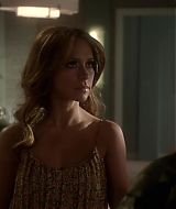 2012-TheClientList-S01E02-700.jpg