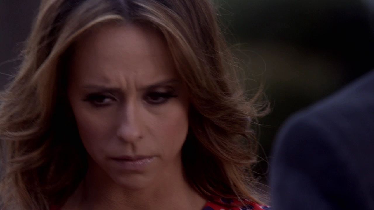 2012-TheClientList-S01E03-689.jpg