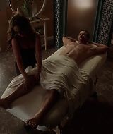 2012-TheClientList-S01E03-331.jpg