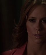 2012-TheClientList-S01E03-381.jpg