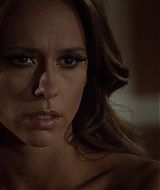 2012-TheClientList-S01E03-588.jpg