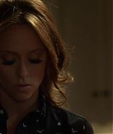 2012-TheClientList-S01E04-265.jpg