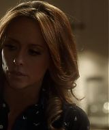 2012-TheClientList-S01E04-271.jpg