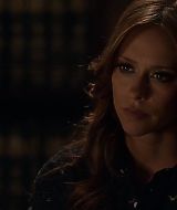 2012-TheClientList-S01E04-313.jpg