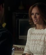 2012-TheClientList-S01E04-356.jpg