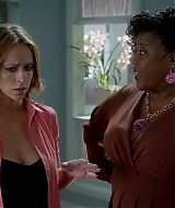 2012-TheClientList-S01E05-216.jpg