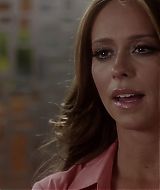 2012-TheClientList-S01E05-633.jpg