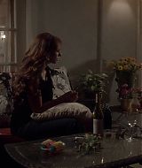 2012-TheClientList-S01E05-696.jpg