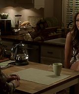 2012-TheClientList-S01E06-570.jpg