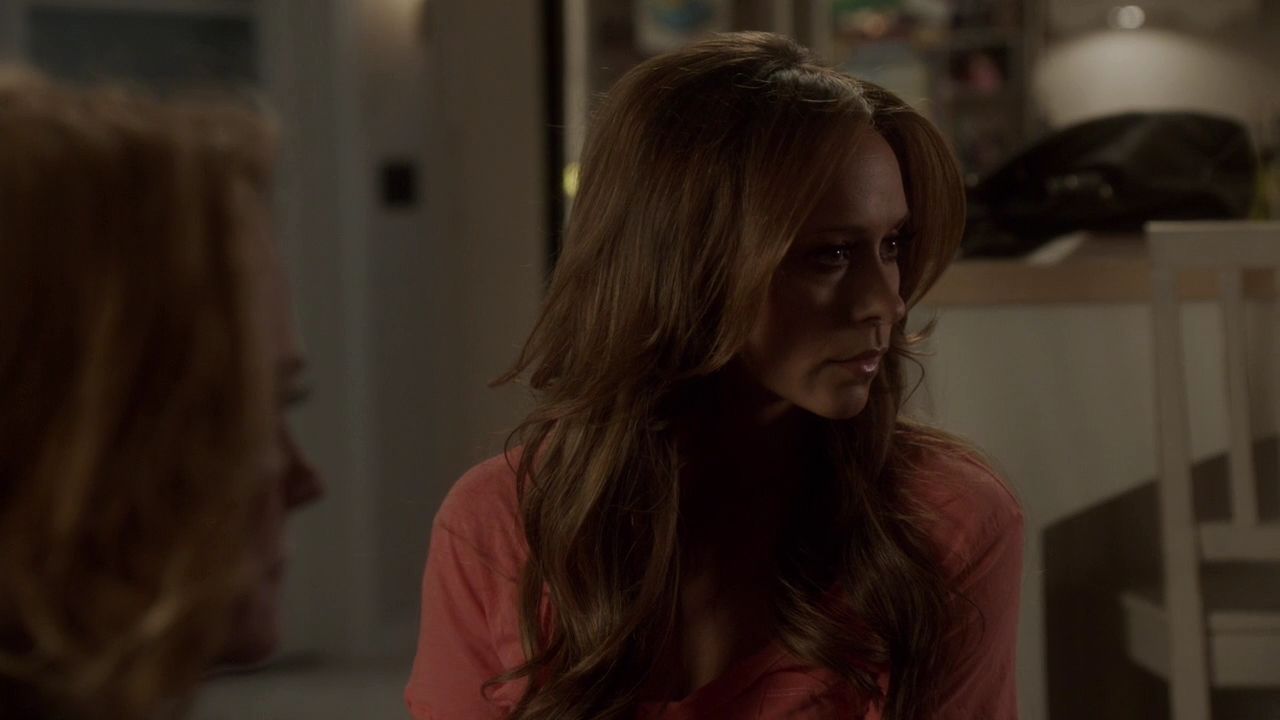 2012-TheClientList-S01E07-422.jpg