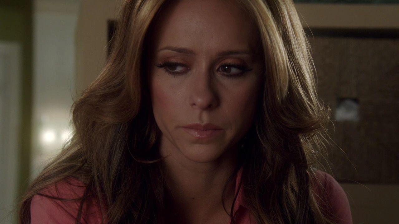 2012-TheClientList-S01E07-751.jpg