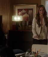 2012-TheClientList-S01E07-260.jpg