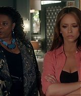 2012-TheClientList-S01E07-308.jpg