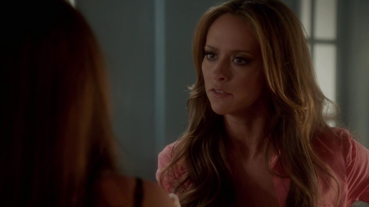 2012-TheClientList-S01E08-292.jpg