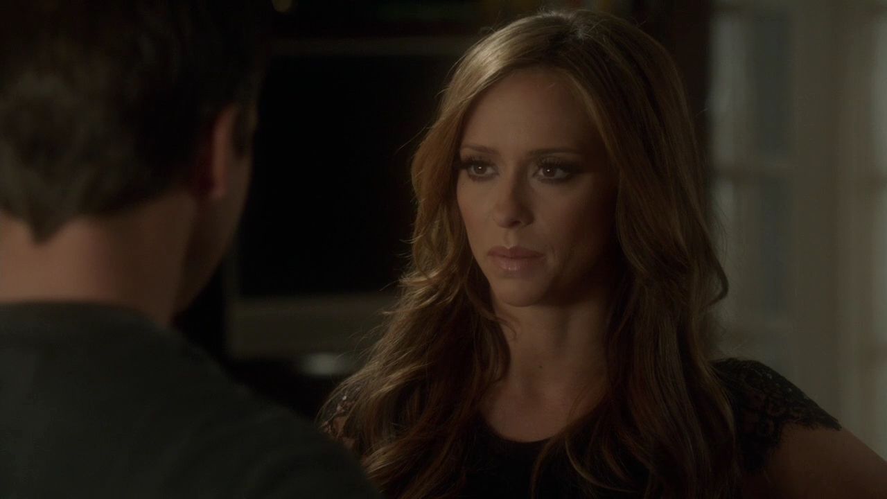 2012-TheClientList-S01E08-551.jpg