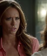 2012-TheClientList-S01E08-247.jpg