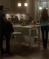 2012-TheClientList-S01E08-329.jpg