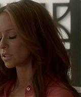 2012-TheClientList-S01E08-642.jpg